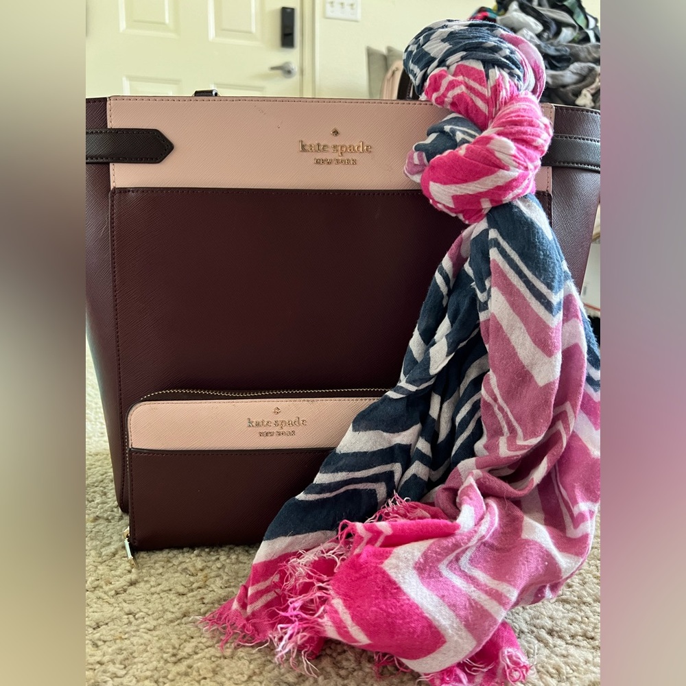 EUC KATE SPADE burgundy pink tote & zippy long wallet matching set w/ scarf